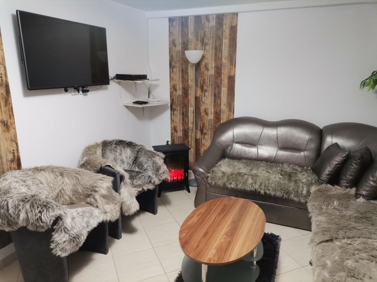 Apartman Ustie Trstena Exterior photo