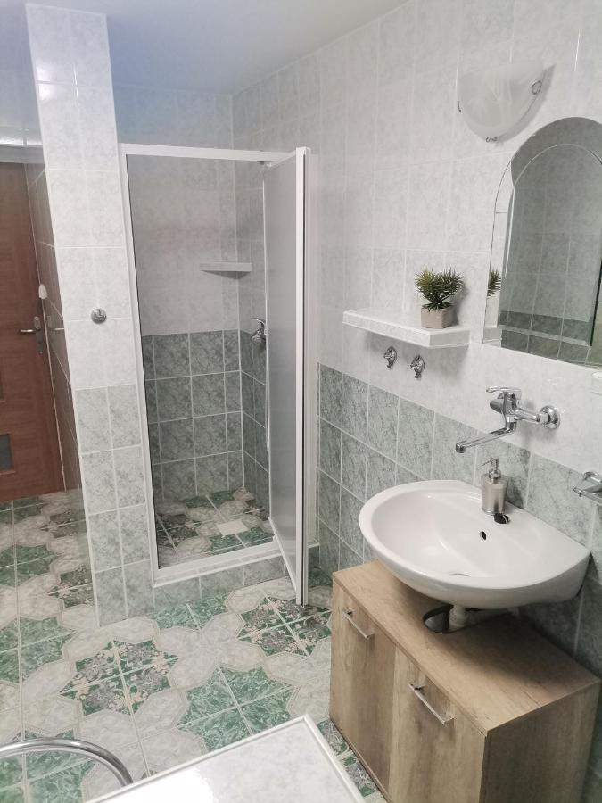 Apartman Ustie Trstena Exterior photo